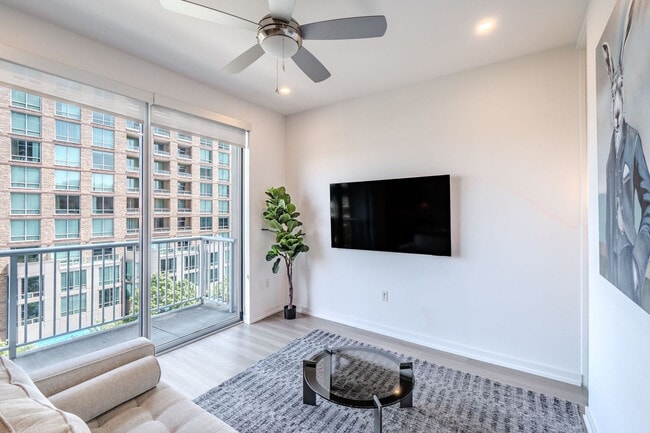 Photo - 3700 McKinney Ave Unit SI FL6-ID1628230P