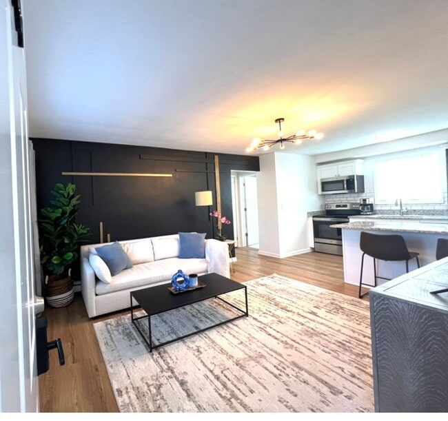 Photo - Harvard Lofts ^ (Harvard 13 LLC)