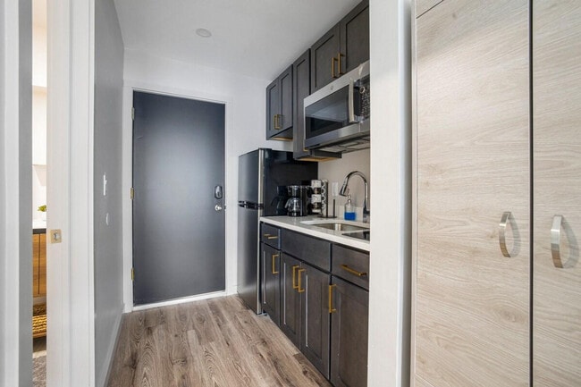 Photo - 73 Cottage St Unit ID1056796P