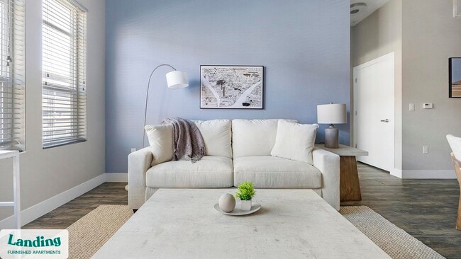 Building Photo - 1000 S Broadway Unit 211.1412587