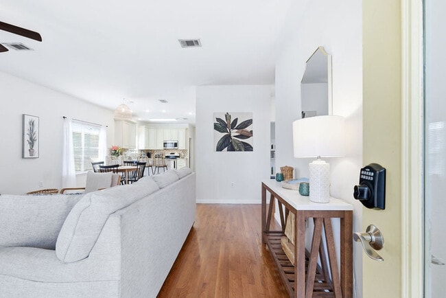 Photo - 106 Georgie St Unit SI ID1447115P