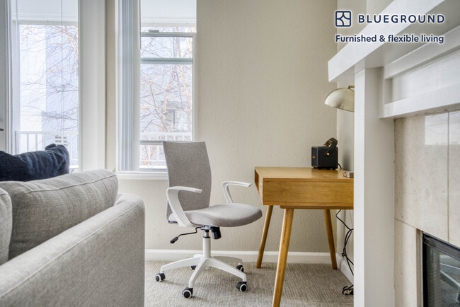 Photo - 800 High School Way Unit FL2-ID890