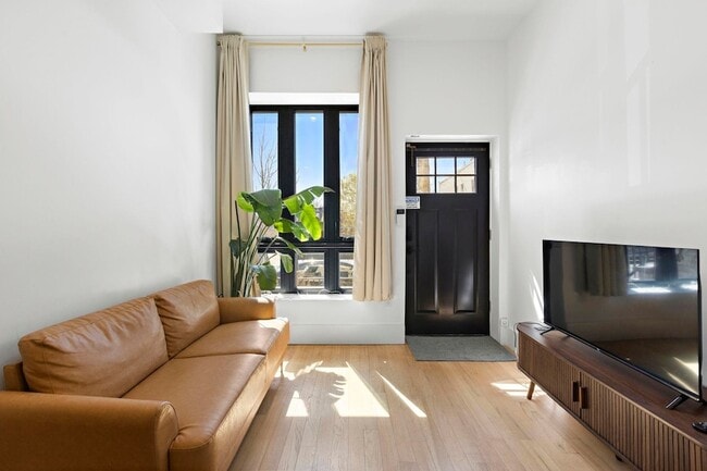 Photo - 206 Fulton Ave
