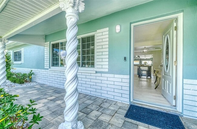 Building Photo - 9796 52nd Terrace N