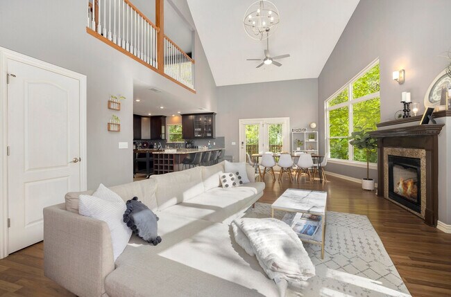 Photo - 431 W Patricia Ln Unit ID1221820P