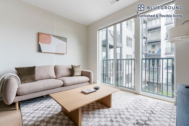 Building Photo - 60 I St SW Unit FL3-ID1194