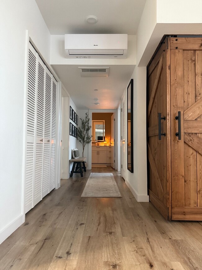 2 bed 2 bath with Island and Office - Napa Creek Village