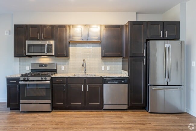 Photo - Villages of Americana