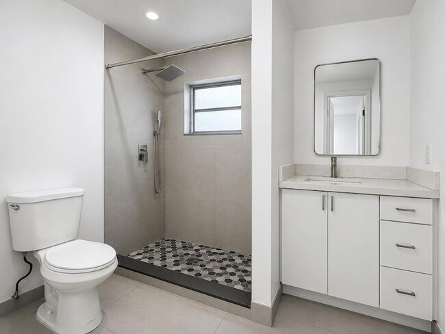 Photo - 2152 SW 72nd Ave