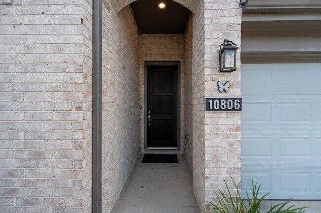 Photo - 10806 Chrysalis Ct
