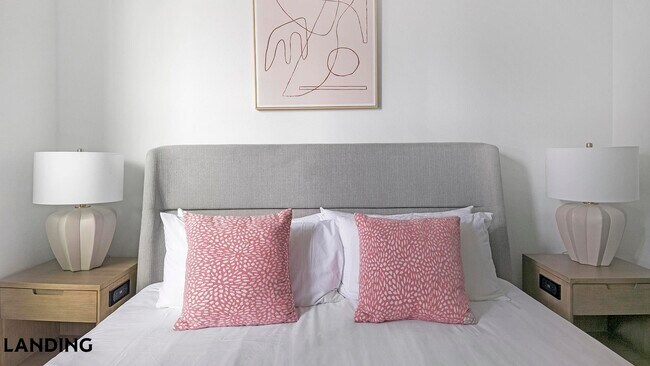 Photo - 3030 Summer St Unit 242