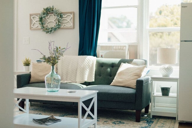 Building Photo - 905 Hill St Unit SI ID1397967P