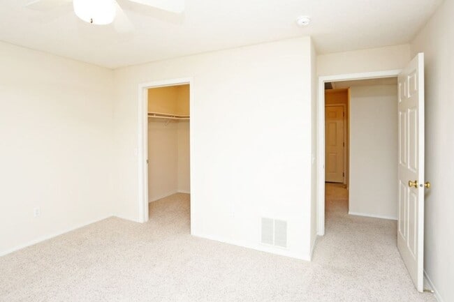 Photo - SOUTH POINTE