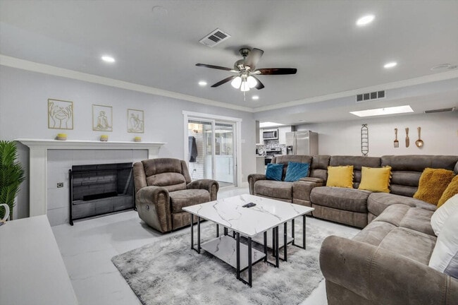 Photo - 5048 Pemberton Ln Unit ID1056408P