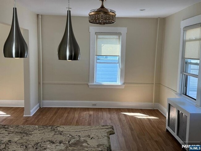 Photo - 39 Van Buskirk Rd