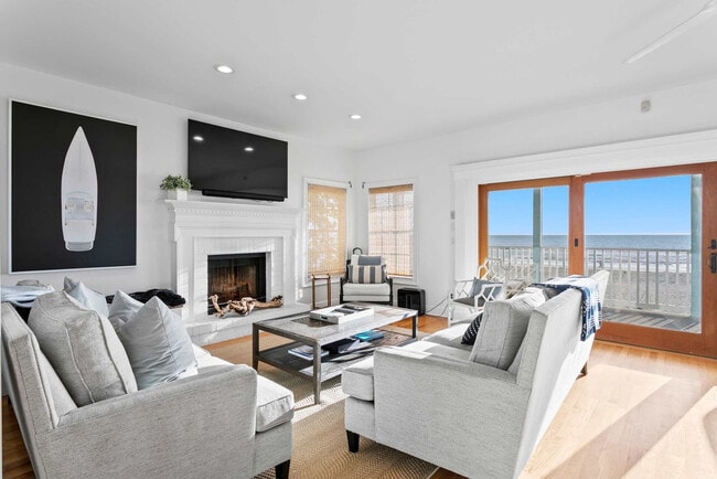 Building Photo - 20060 Gulf Blvd Unit ID1359848P