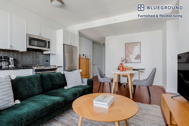 Photo - 435 W 31st St Unit FL32-ID1484