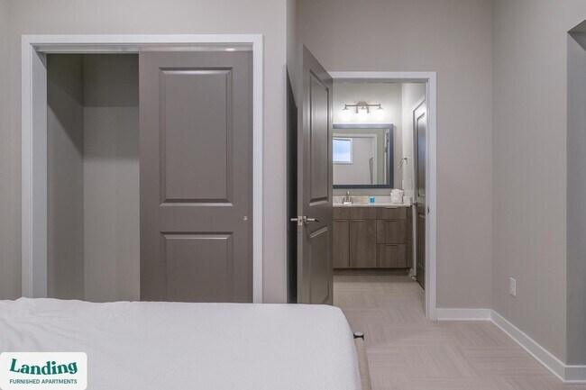 Photo - 600 19th St N Unit 609