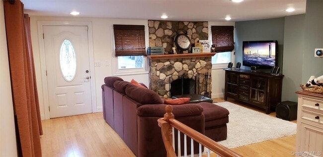Photo - 55 S Hill Rd