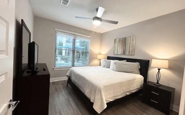 Photo - 1160 Johnson Ferry Rd NE Unit ID1328925P