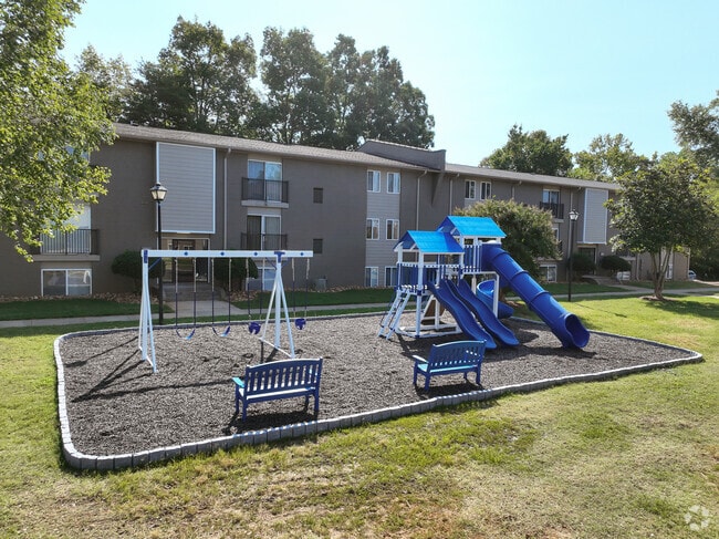 Playground - Pearl at High Point