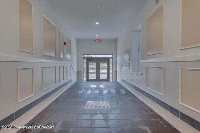 Photo - 19 N River St Unit 308