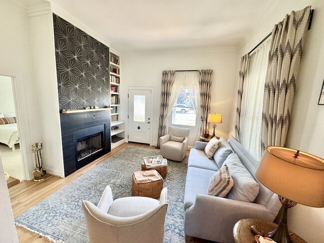 Photo - 1801 Russell St