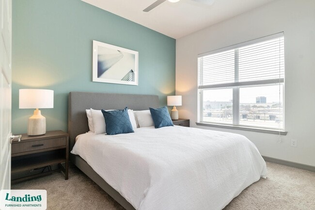 Building Photo - 195 N Creek Dr Unit 10306.1409852