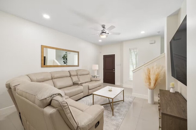 Photo - 1413 Keeton Ave Unit ID1372330P