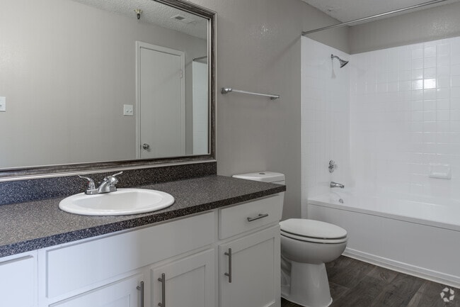 1BR, 1BA - 781SF - A4 - Jefferson Place