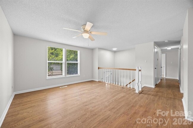 Photo - 10715 Derry Dr