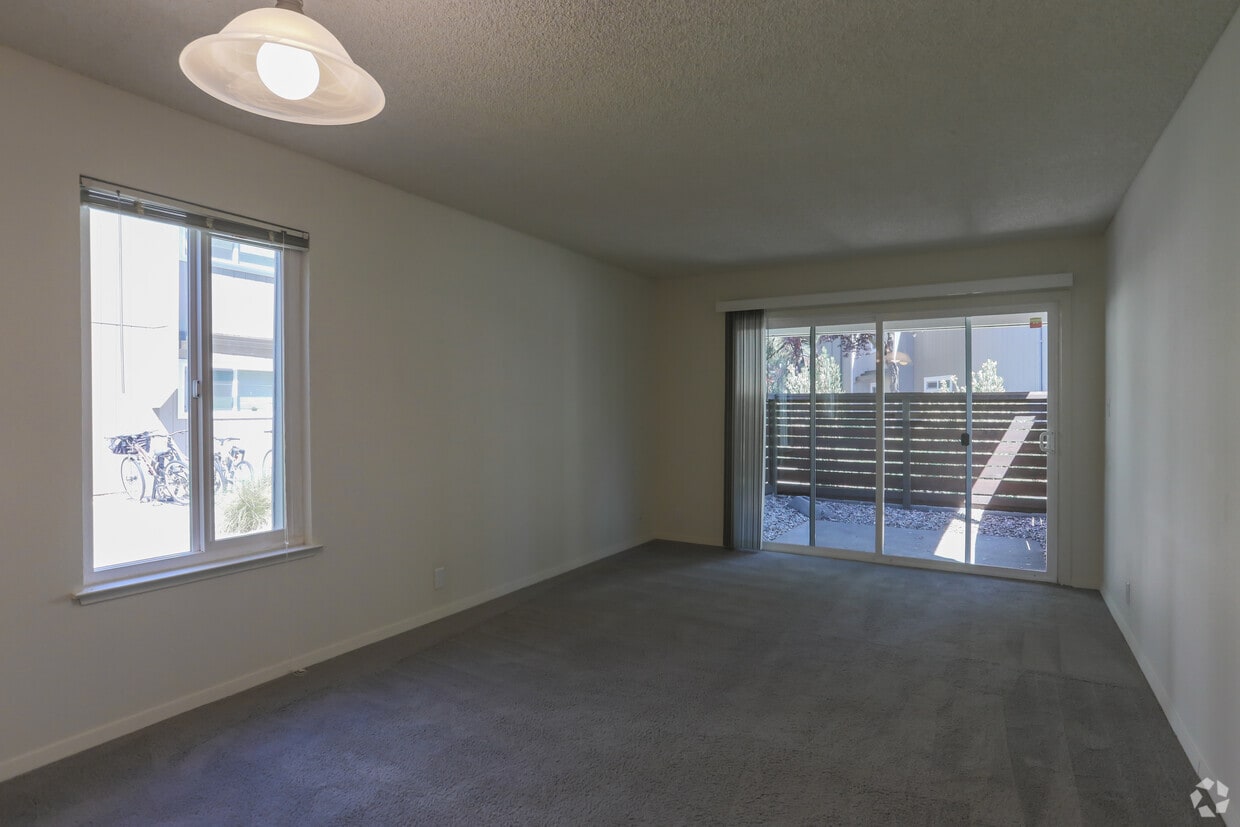 Floor Plan - One Bedroom - E Plan