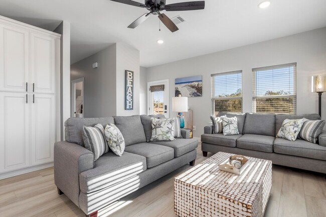 Photo - 135 Brady Dr Unit SI ID1473626P