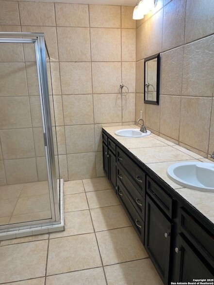 Photo - 556 Flower Trail Loop