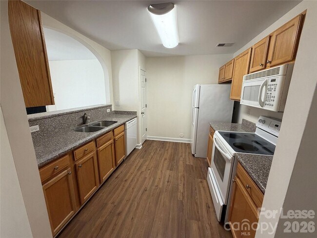 Photo - 7499 Bluff Point Ln