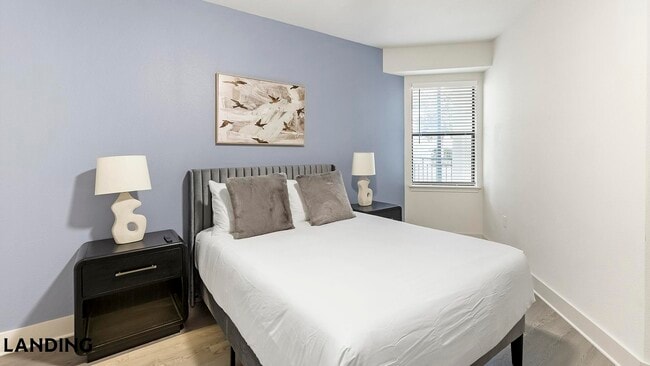 Photo - 15777 Quorum Dr Unit 2113