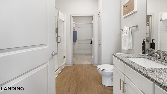Photo - 3237 Memorial Blvd Unit 2116