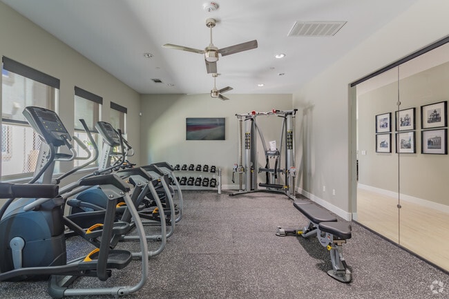 Fitness Center - Bidwell Pointe