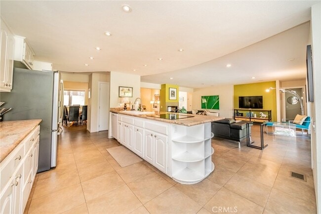 Photo - 1600 Palm Tree Dr