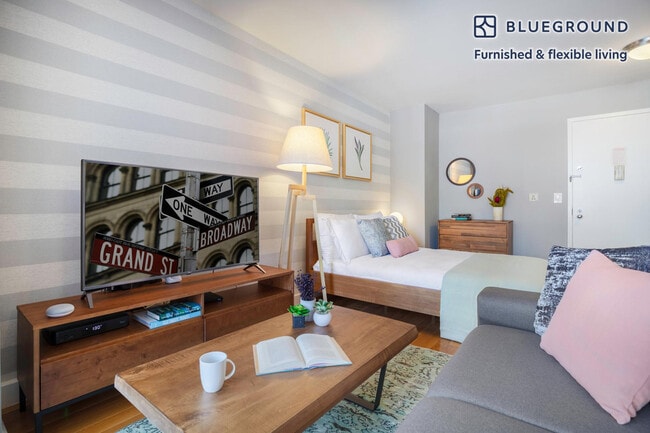 Photo - 235 W 48th St Unit FL19-ID142