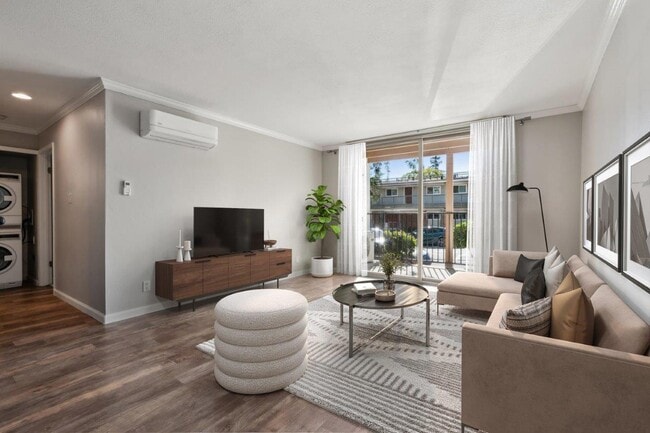 Photo - Atrium Downtown