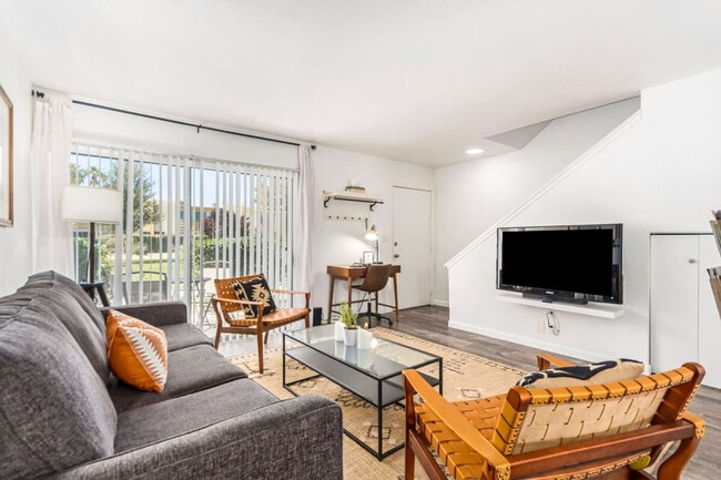 Photo - 4610 N 68th St Unit SI ID1609106P