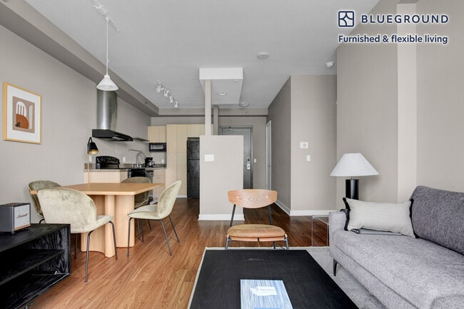 Photo - 989 112th Ave NE Unit SI FL19-ID204