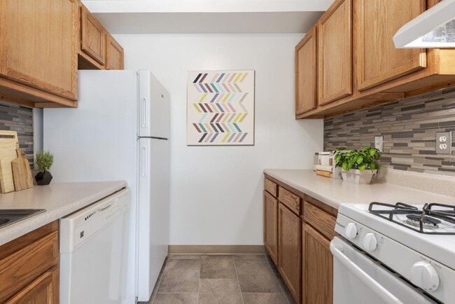 Photo - Hillcrest Village Apartment Homes