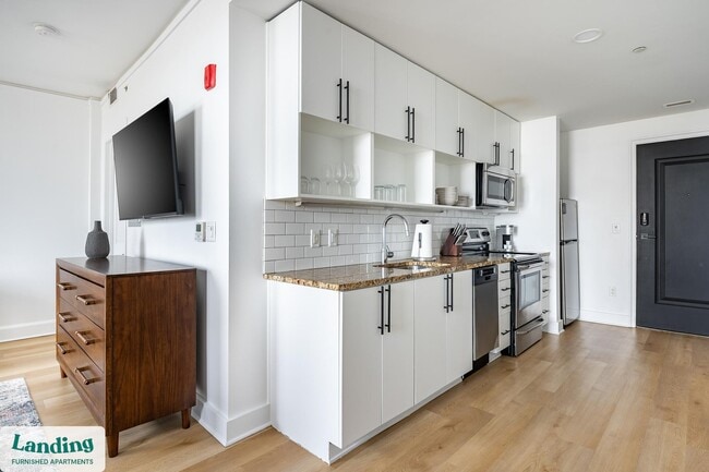 Building Photo - 933 McGee St Unit 1-301.1411593