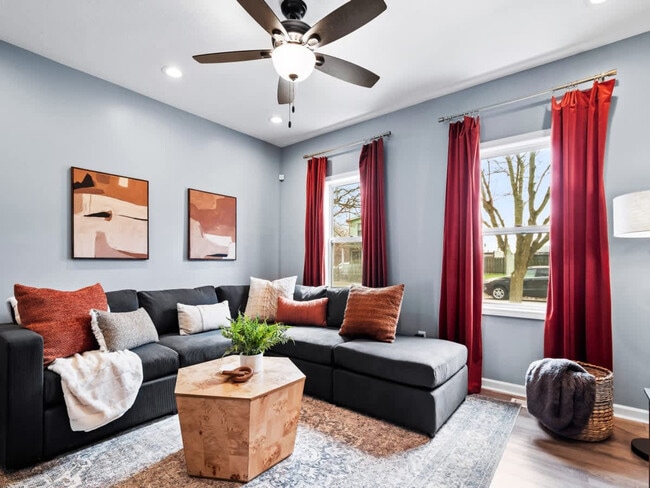 Photo - 6110 Lawn Ave Unit SI ID1496102P