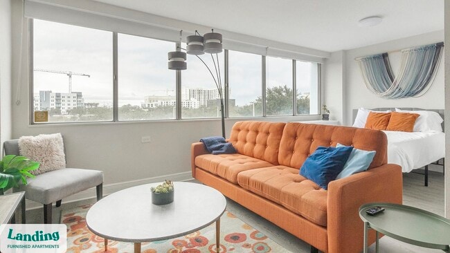 Building Photo - 305 Dr. M.L.K. Jr St S Unit 320.1403601