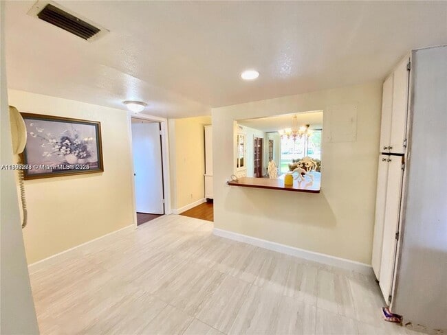 Photo - 671 S Hollybrook Dr Unit 104