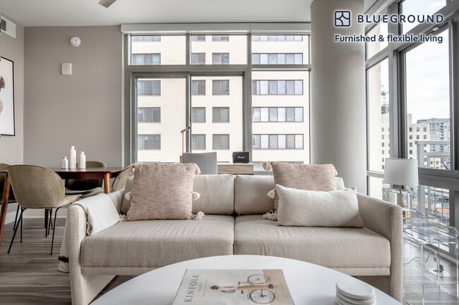 Photo - 4800 Auburn Ave Unit FL8-ID660