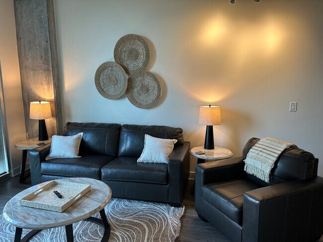 Photo - 357 W Martin Luther King Jr Blvd Unit ID1344168P